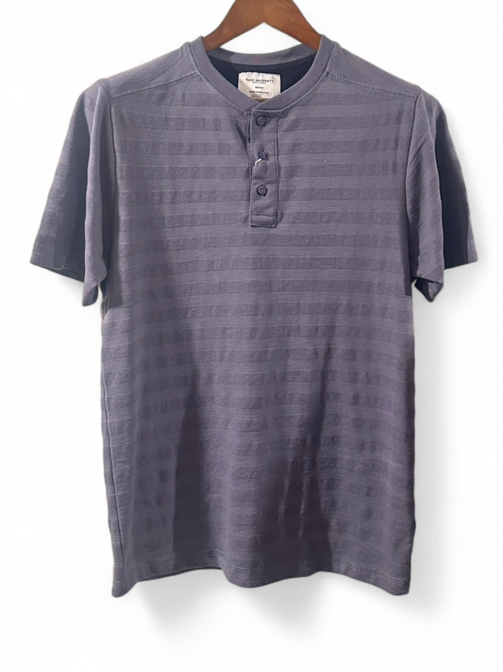 Short Sleeve Henley Shirt Size Men’s Medium (NWT)